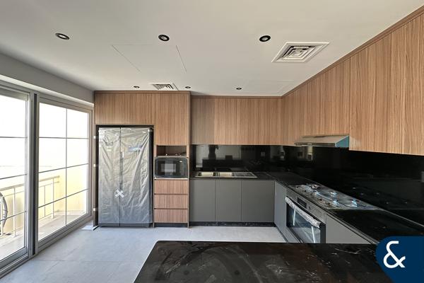 Fully Upgraded | 3 Bed + Maid | Springs 11